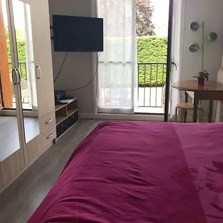 Grand Veneur Apartment